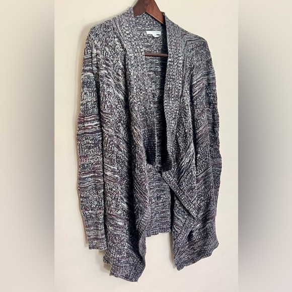 AMERICAN‎ EAGLE OUTFITTERS Women’s Long Open Cardigan Size XS Sharkbite Hem Cozy - Picture 4 of 10